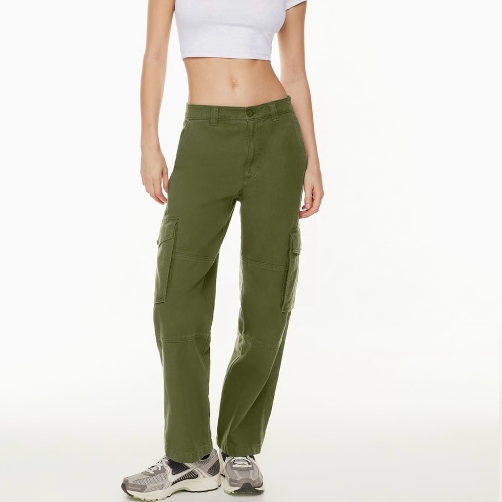 Aritzia TNA Supply Troop Navy Blue Cargo Pants Size 8 Utility